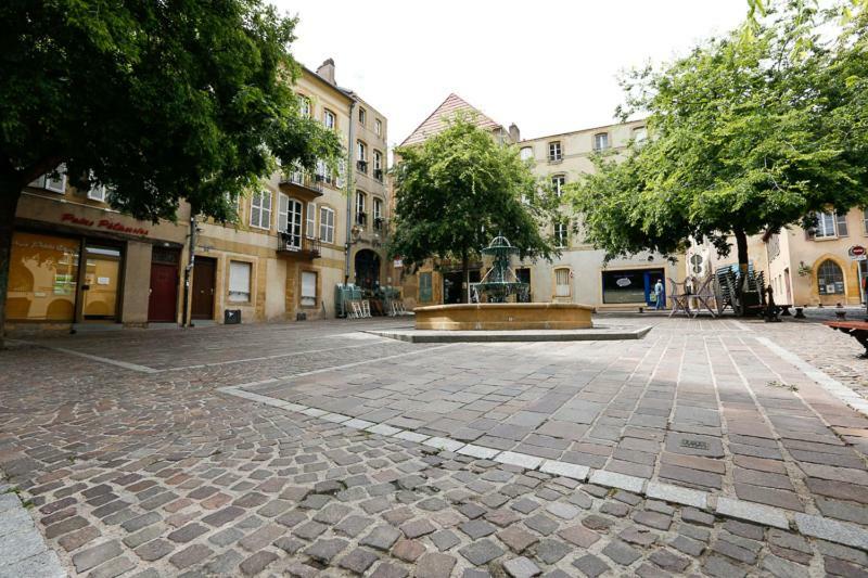 Appartement Jeanne D'Arc Metz Eksteriør billede